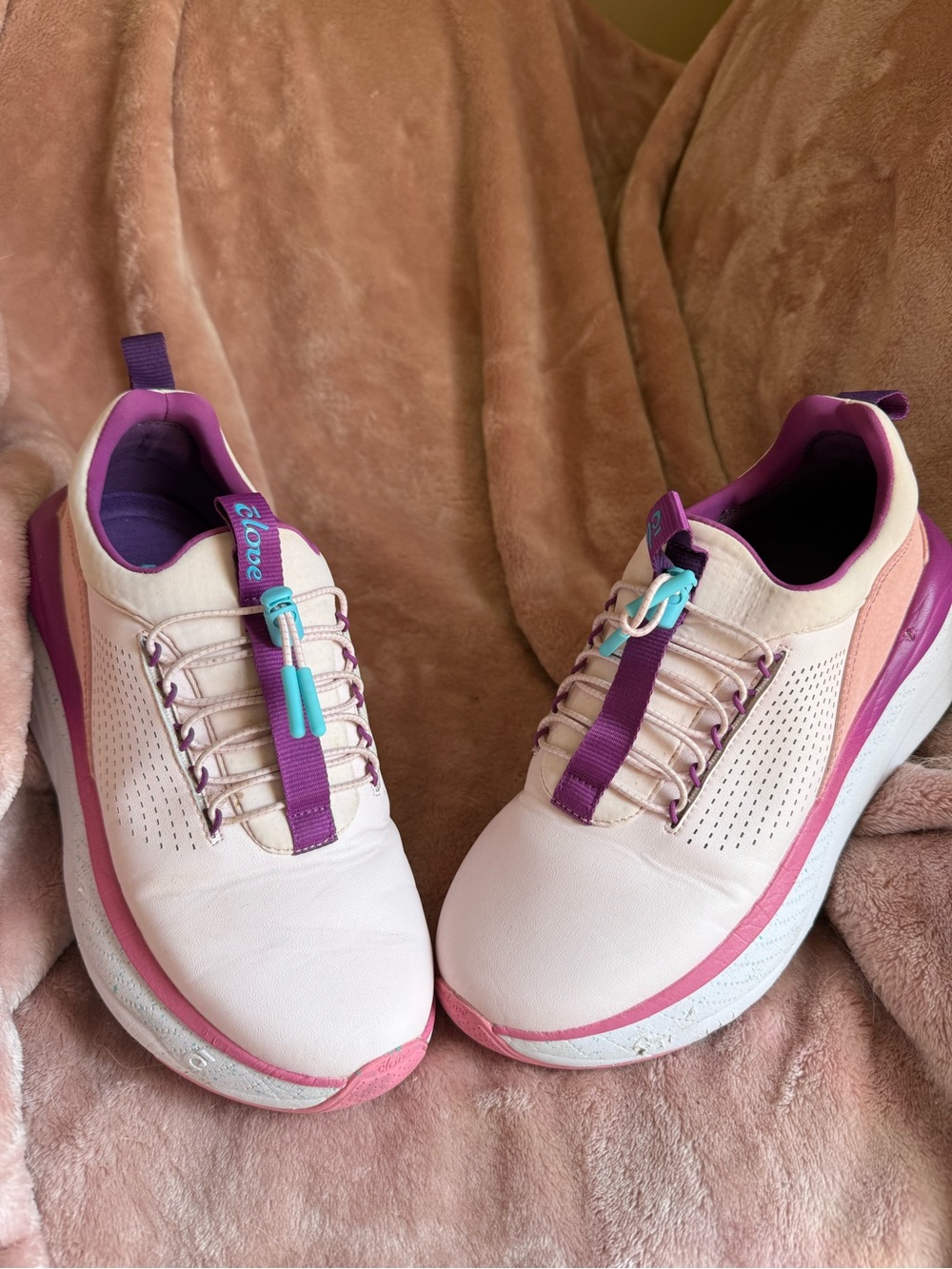 Clove Forte Women's Pink & Purple Athletic Sneakers
